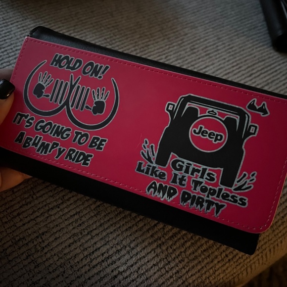 Awesome wallet for a Jeep lover - Picture 3 of 3